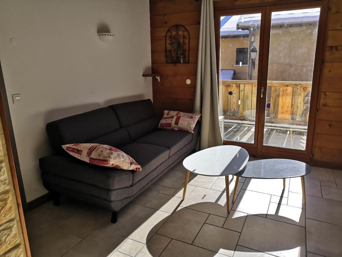 Regina Apartment